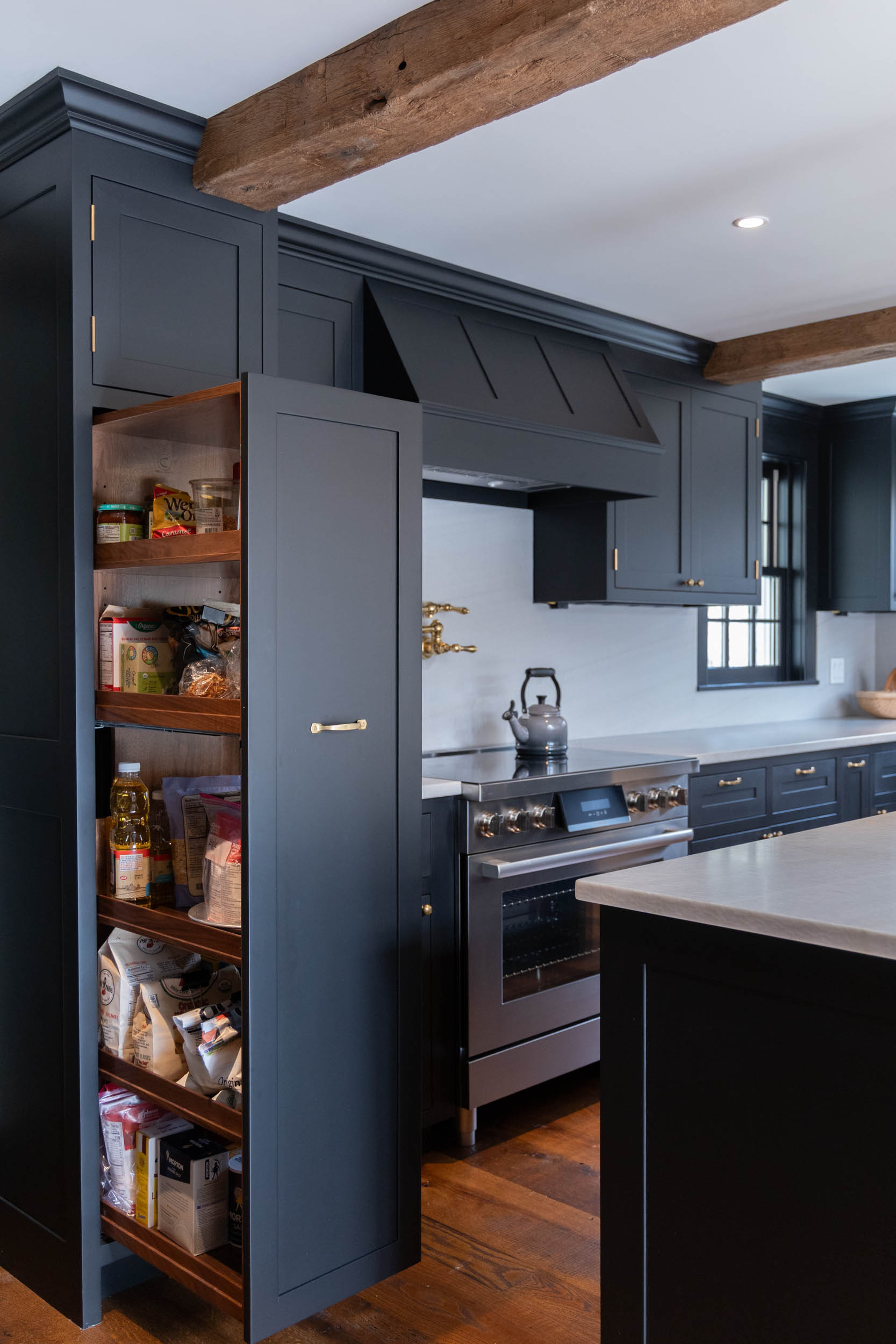 Morris Kitchen
