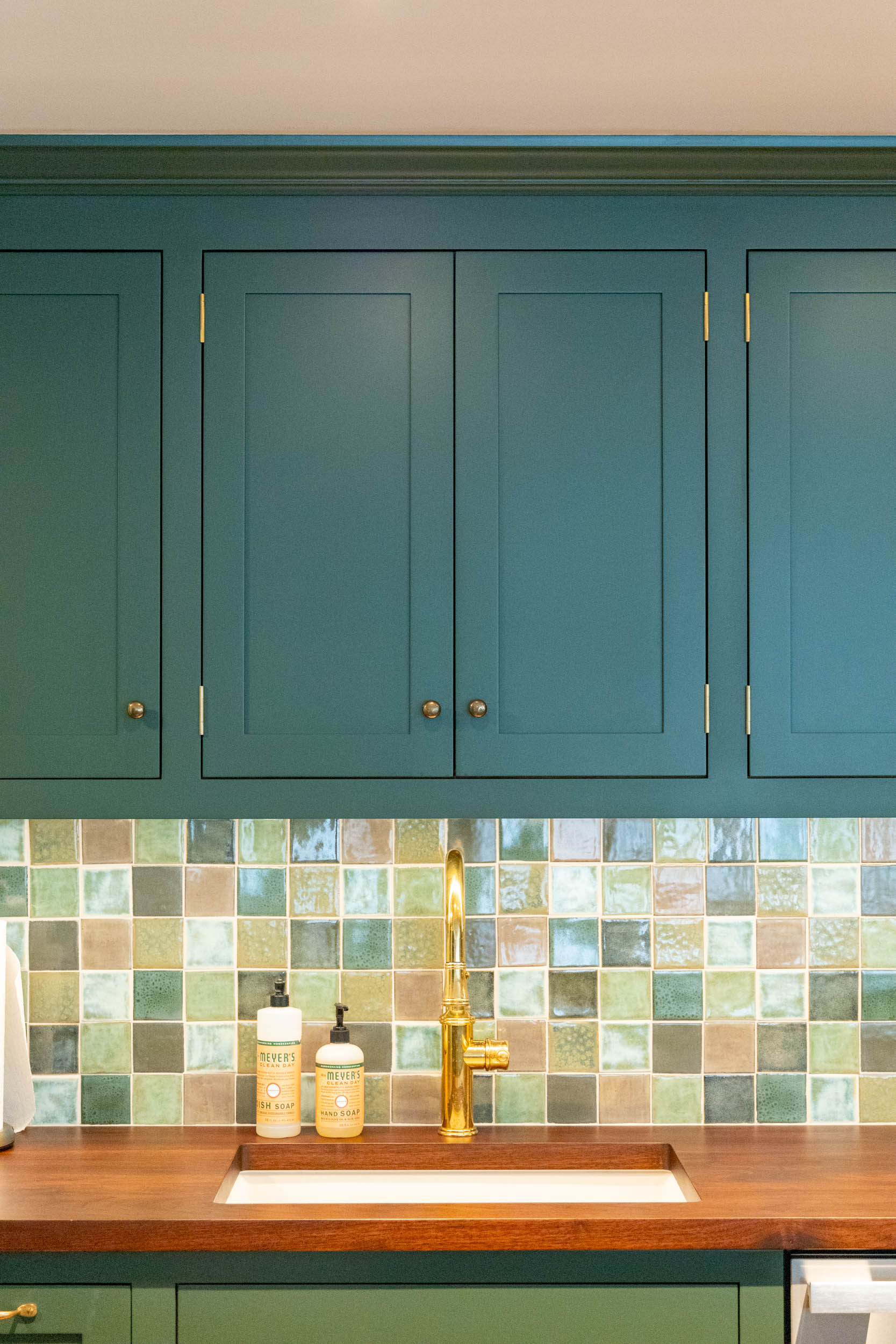 Morris Kitchen